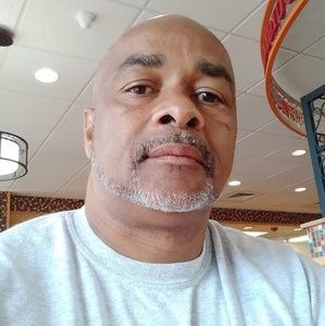 Meet your Posher, Sidney